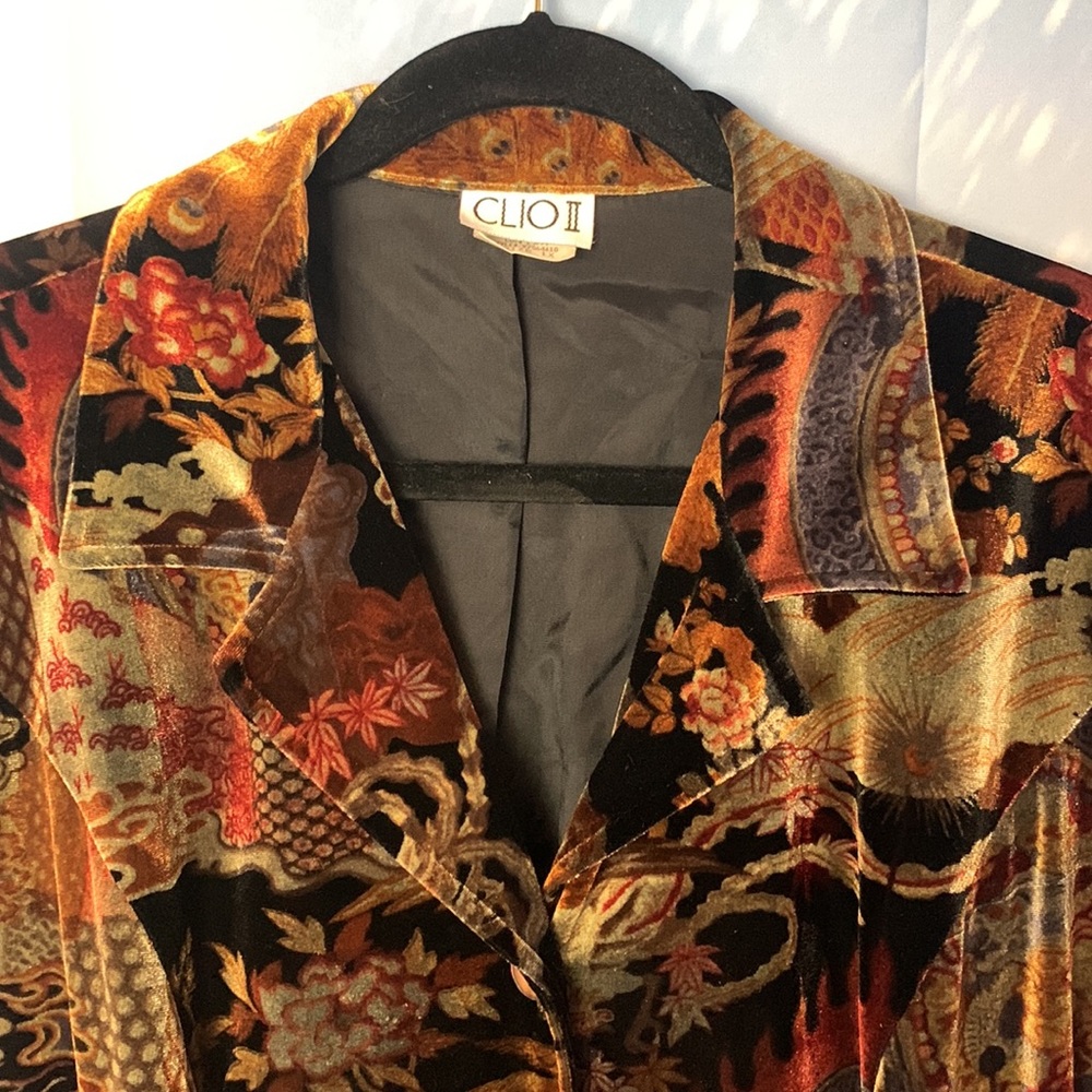 SOLD- Clio II Tapestry Peacock Floral Button Down Collar Velour Jacket Vintage - Picture 2 of 16